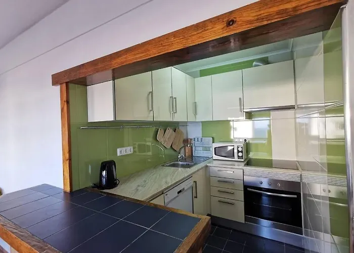 Iberlagos283 - T2, Com Vista Mar *