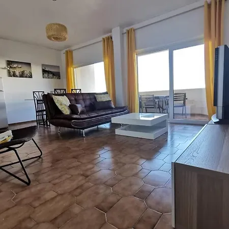 Apartment Iberlagos283 - T2, Com Vista Mar